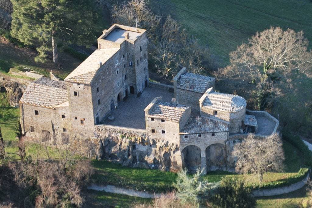 Castello delle Rocchette 1