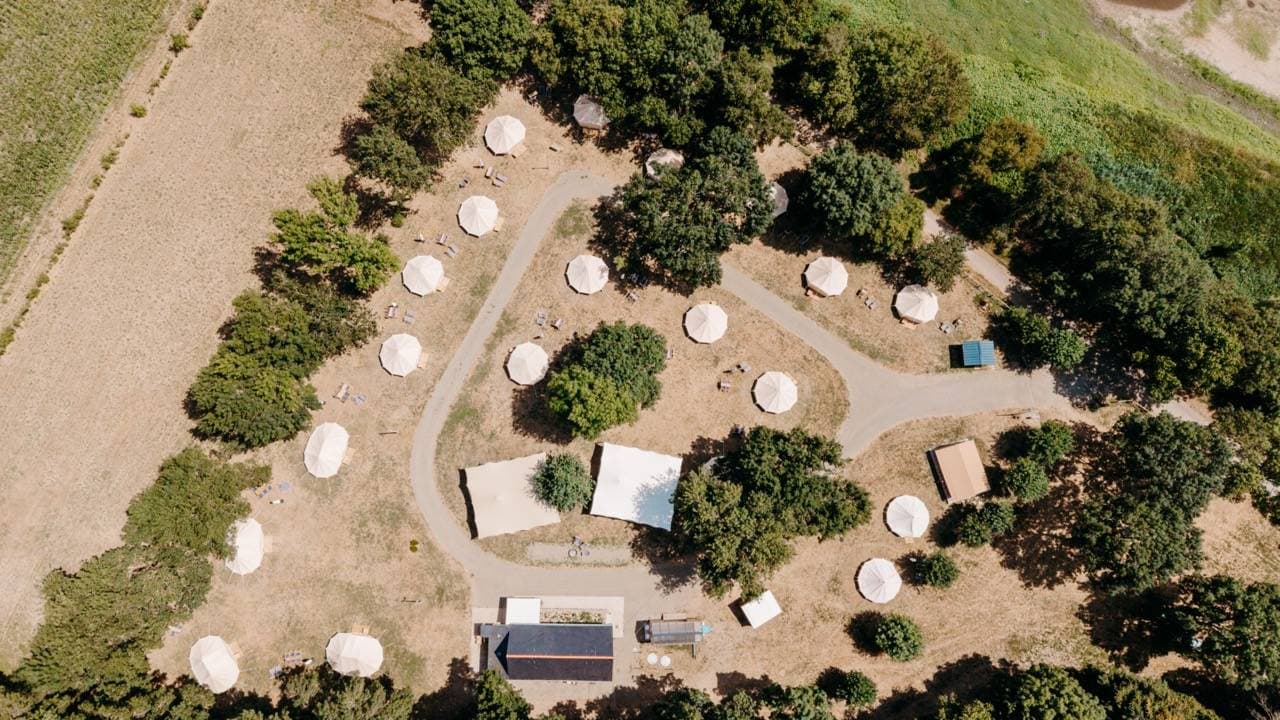Camping Angers hébergement insolite - Lodg'ing 1