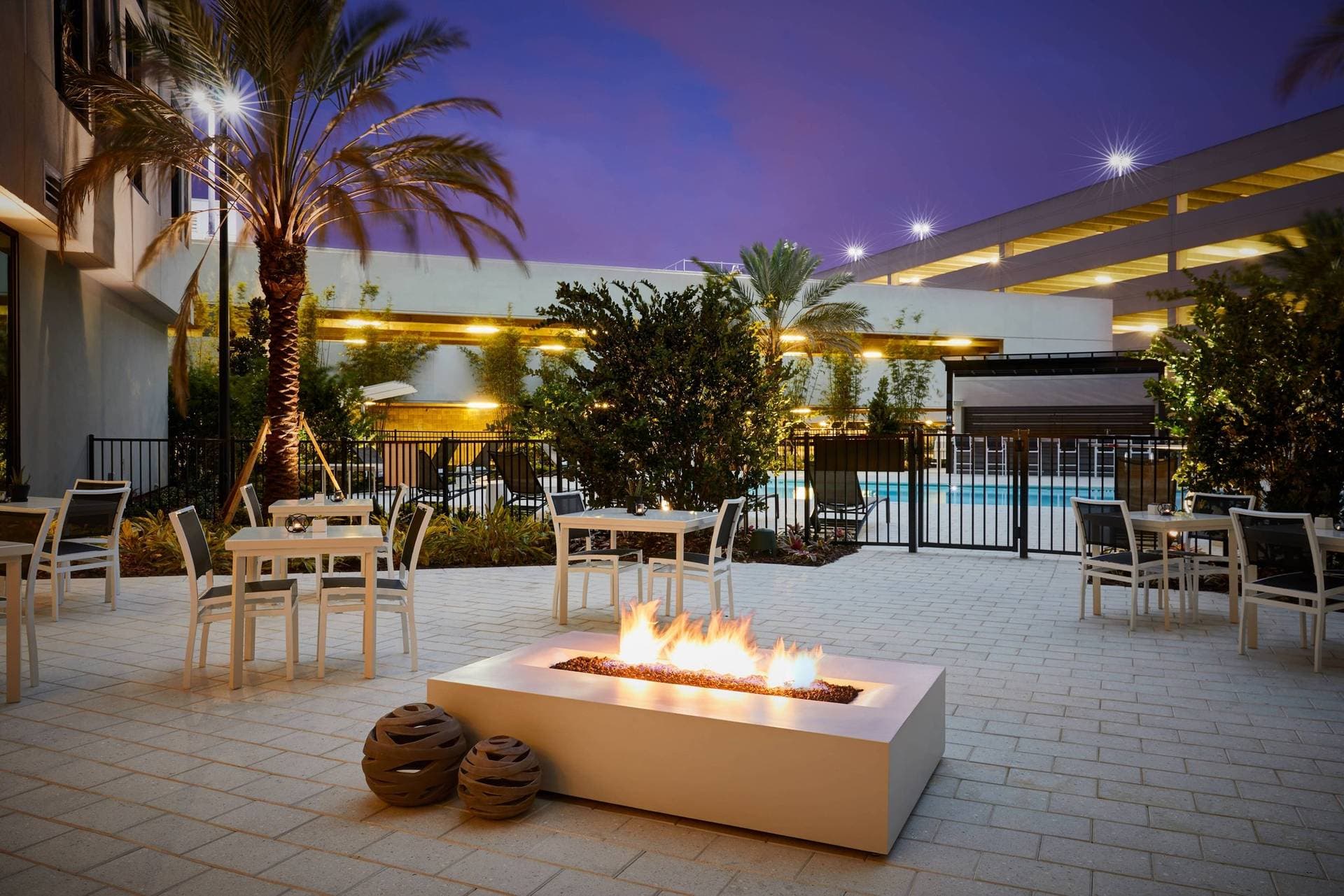 AC Hotel Tampa Airport 1