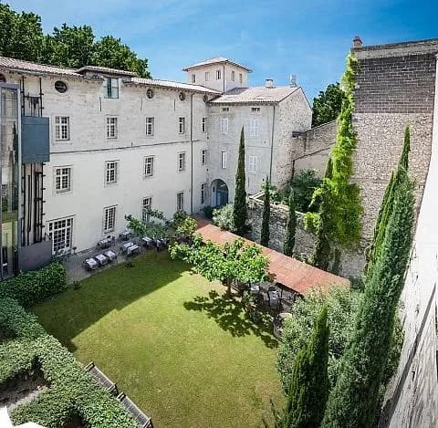 Hotel Cloitre Saint Louis 1