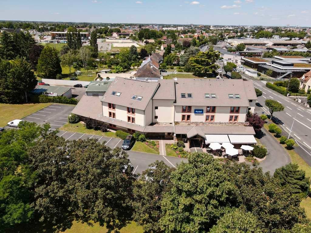 Kyriad Chateauroux 1