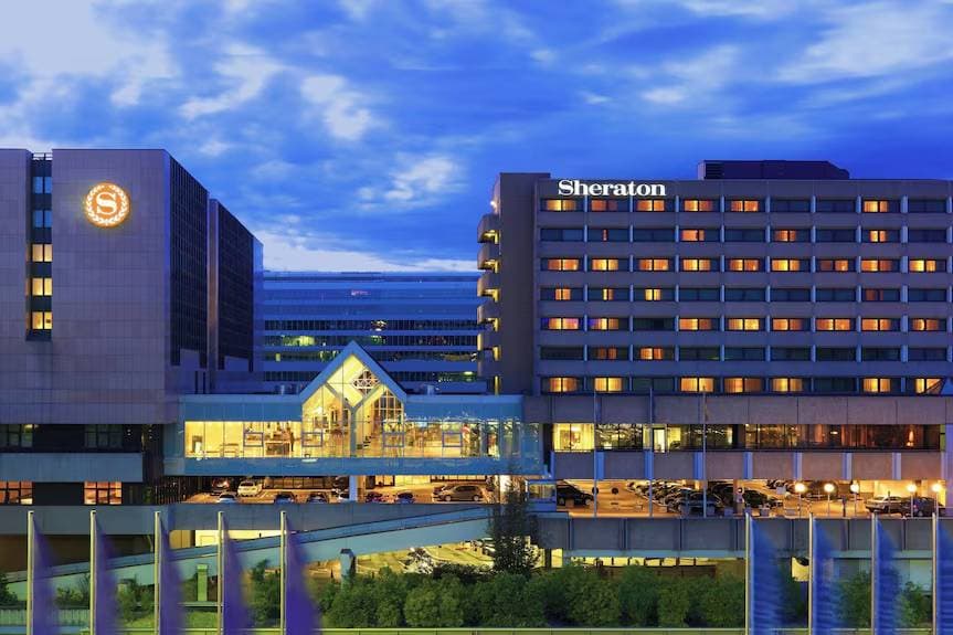 Sheraton Frankfurt Airport Hotel and Conference Center 1