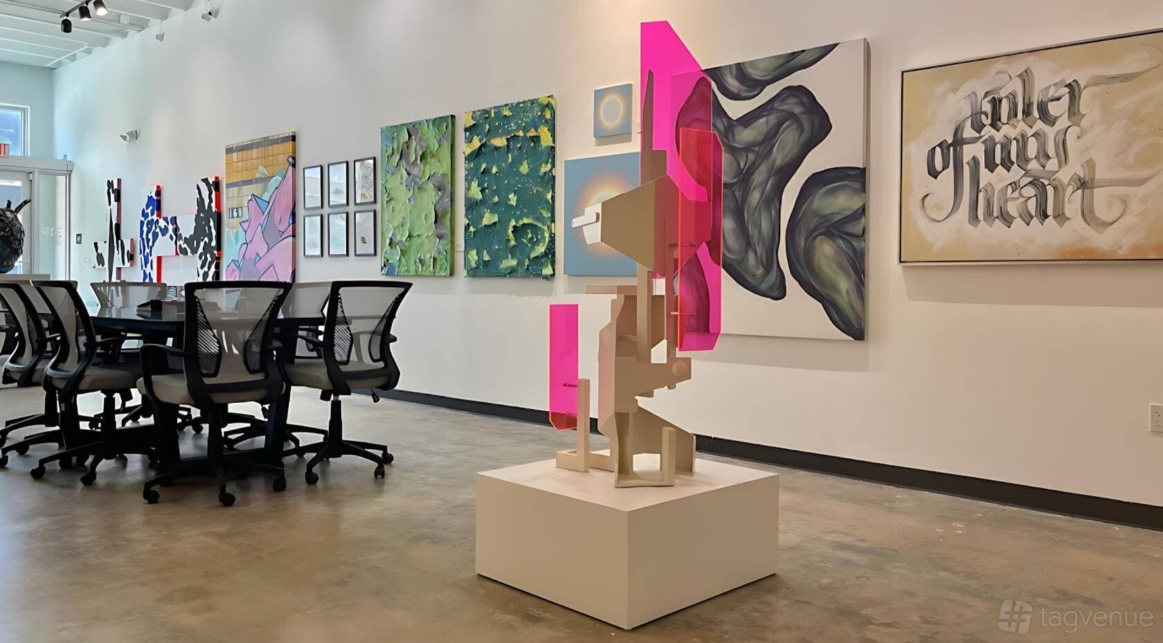 Private Art Gallery 1