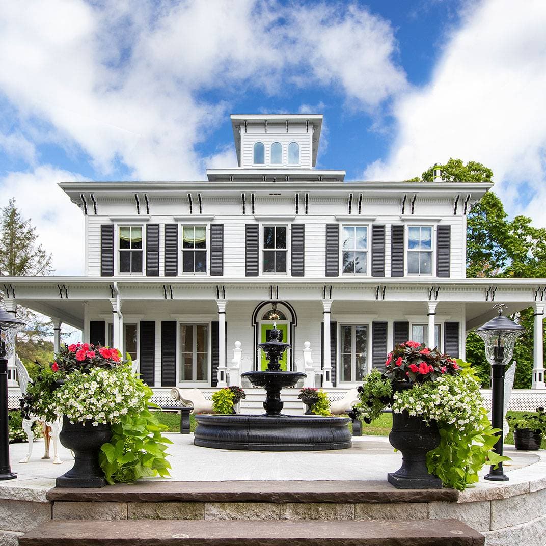 The Roxbury at Stratton Falls 1