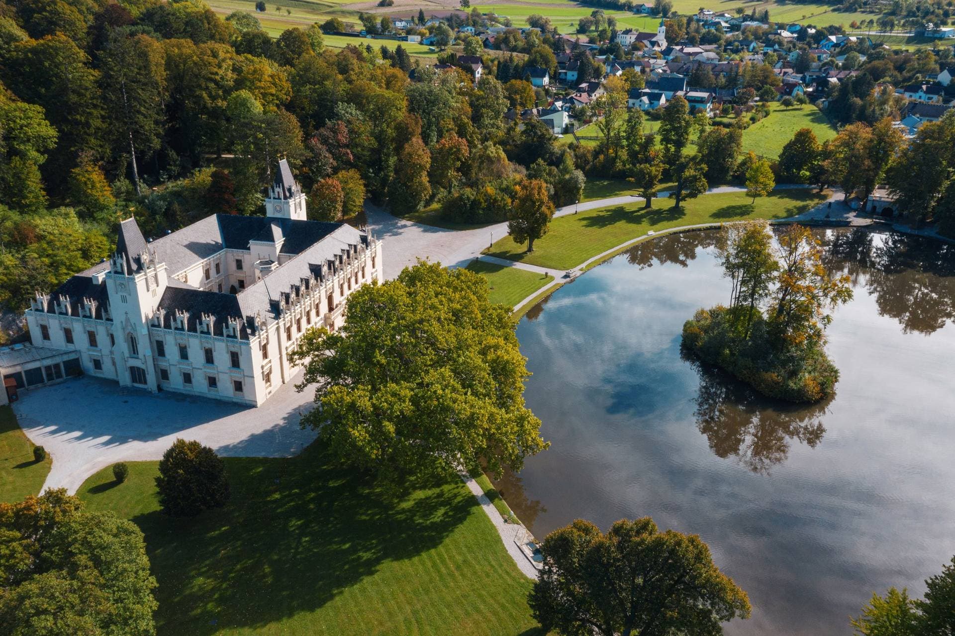 Schlosshotel Hernstein 1