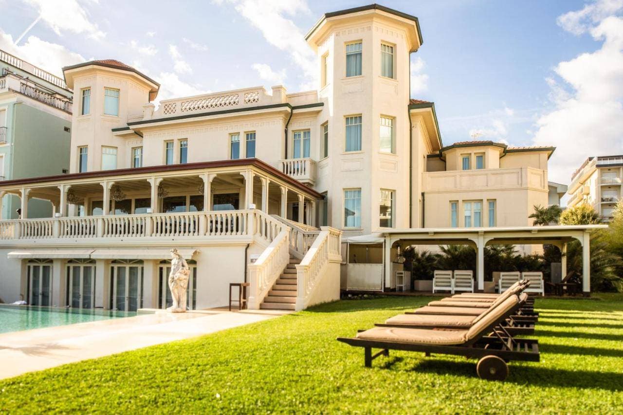Hotel Carducci 76 1