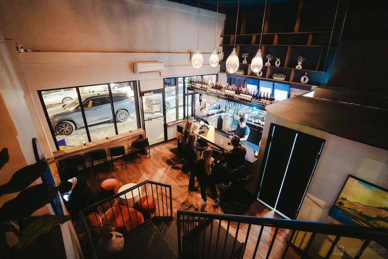 Claire's Wine Bar 1