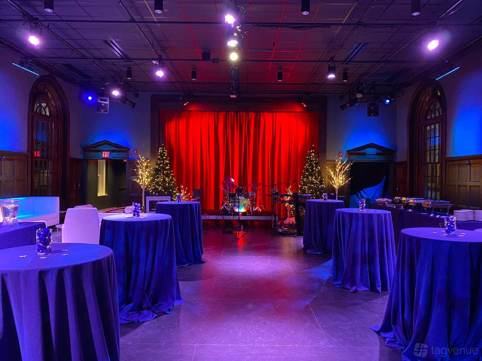 The Huntington Theatre 1