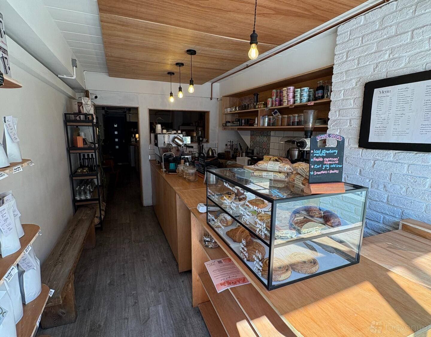 Brood Roastery by Coffee & Kindness 1