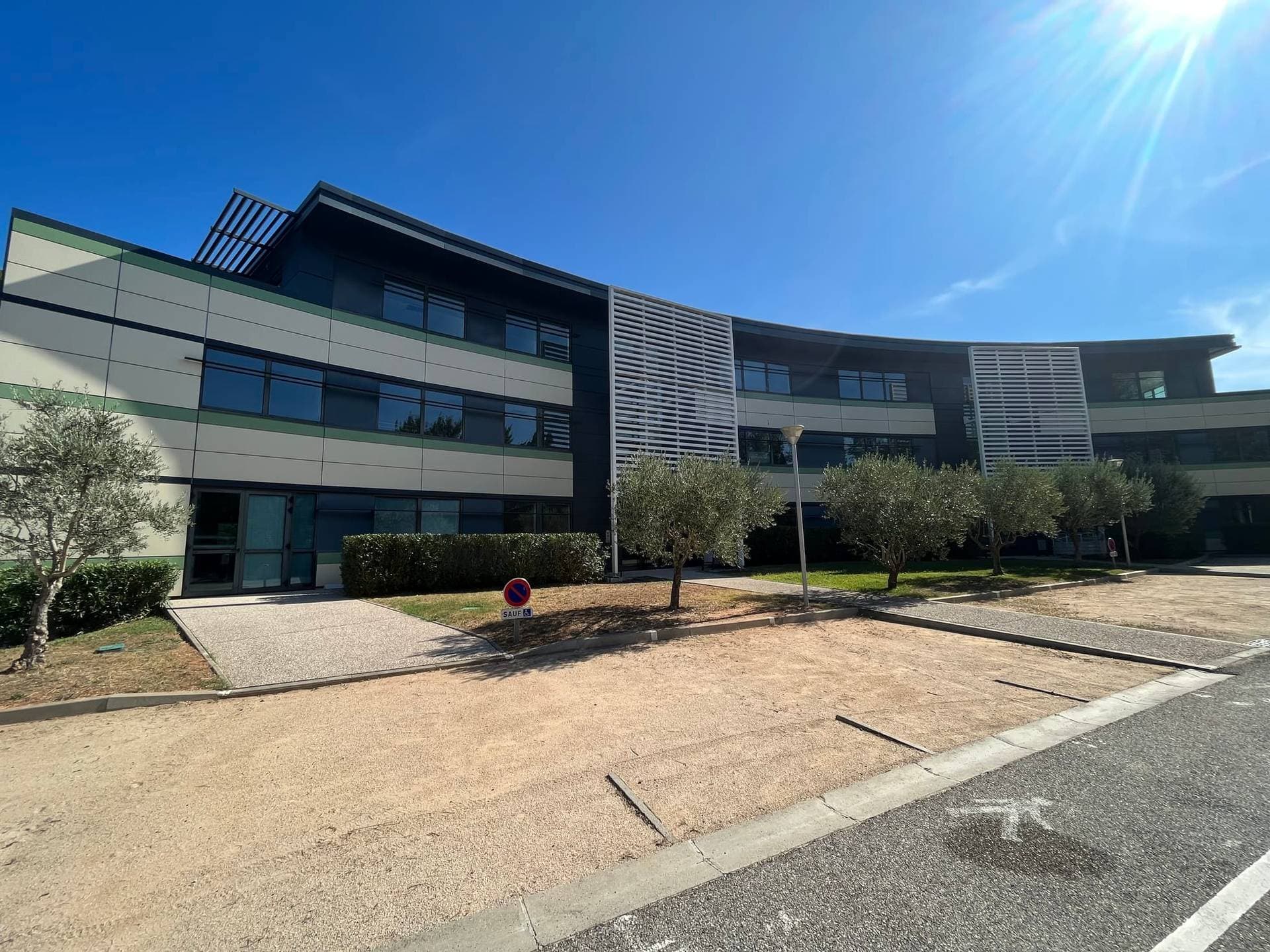 Bureaux and Co - Aix-Crossroad 1