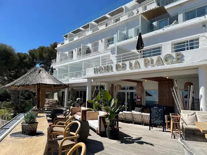 Hotel de la Plage Mahogany 1