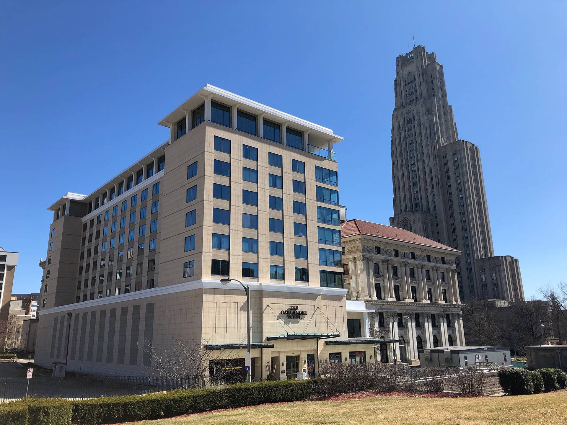 The Oaklander Hotel, Autograph Collection 1