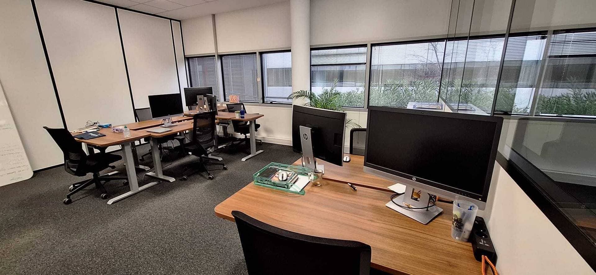 Bureau Oreegami 1