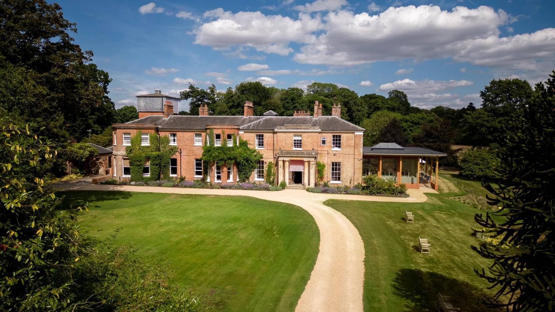 The Retreat Elcot Park 1