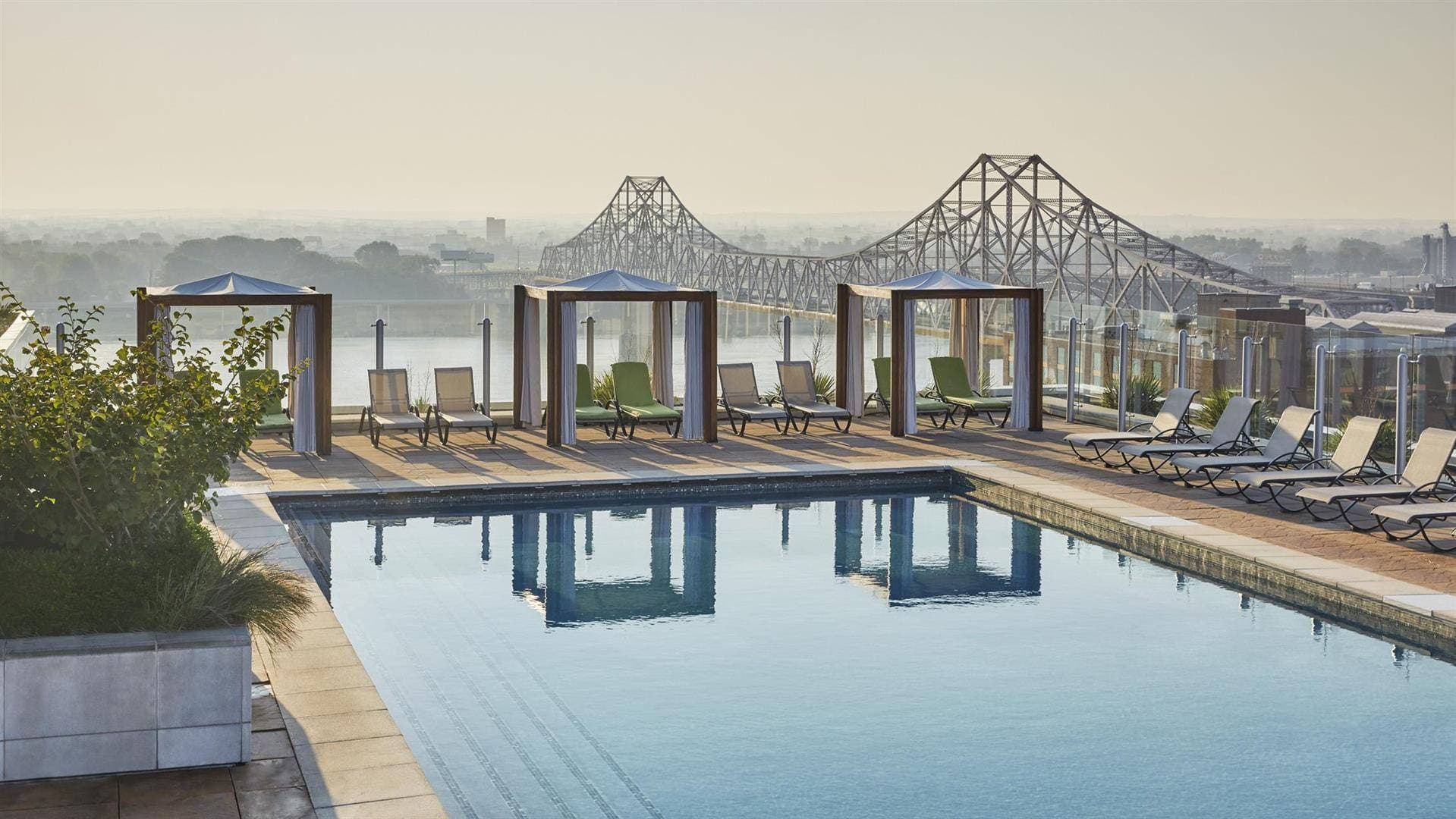 Four Seasons Hotel St. Louis 1