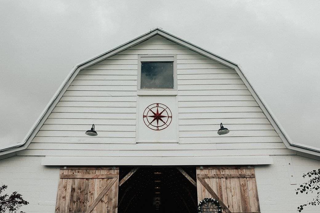 Overlook Barn 1