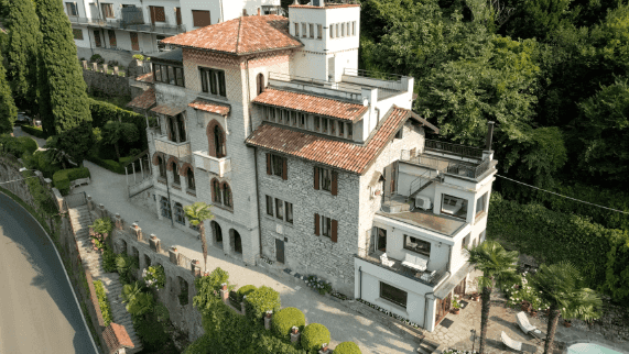 La Villa Regia 1
