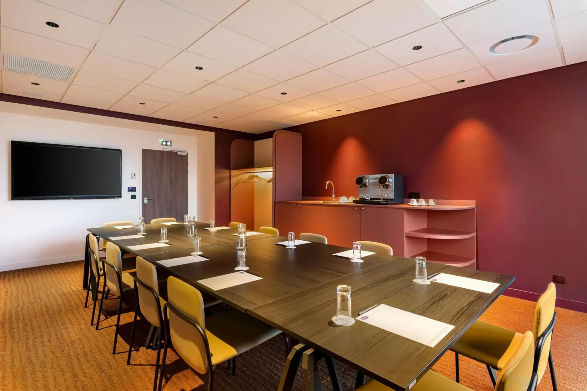 Hampton by Hilton Aéroport de Bordeaux-Mérignac 1