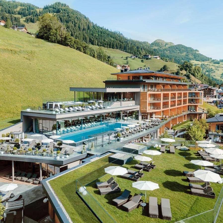 DAS EDELWEISS - Salzburg Mountain Resort 1