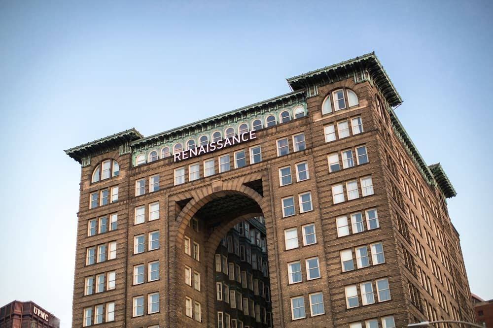 Renaissance Pittsburgh Hotel 1