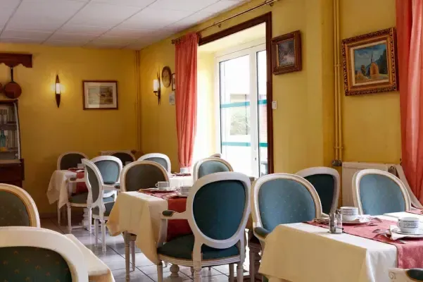 Hôtel Le Val Saint-Hilaire 1
