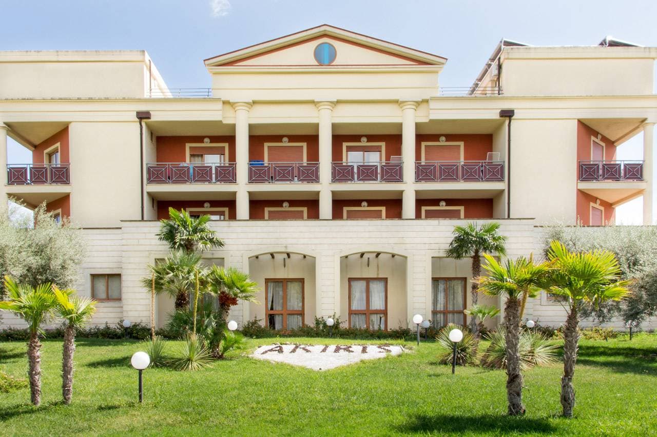 Villaggio Turistico Akiris 1