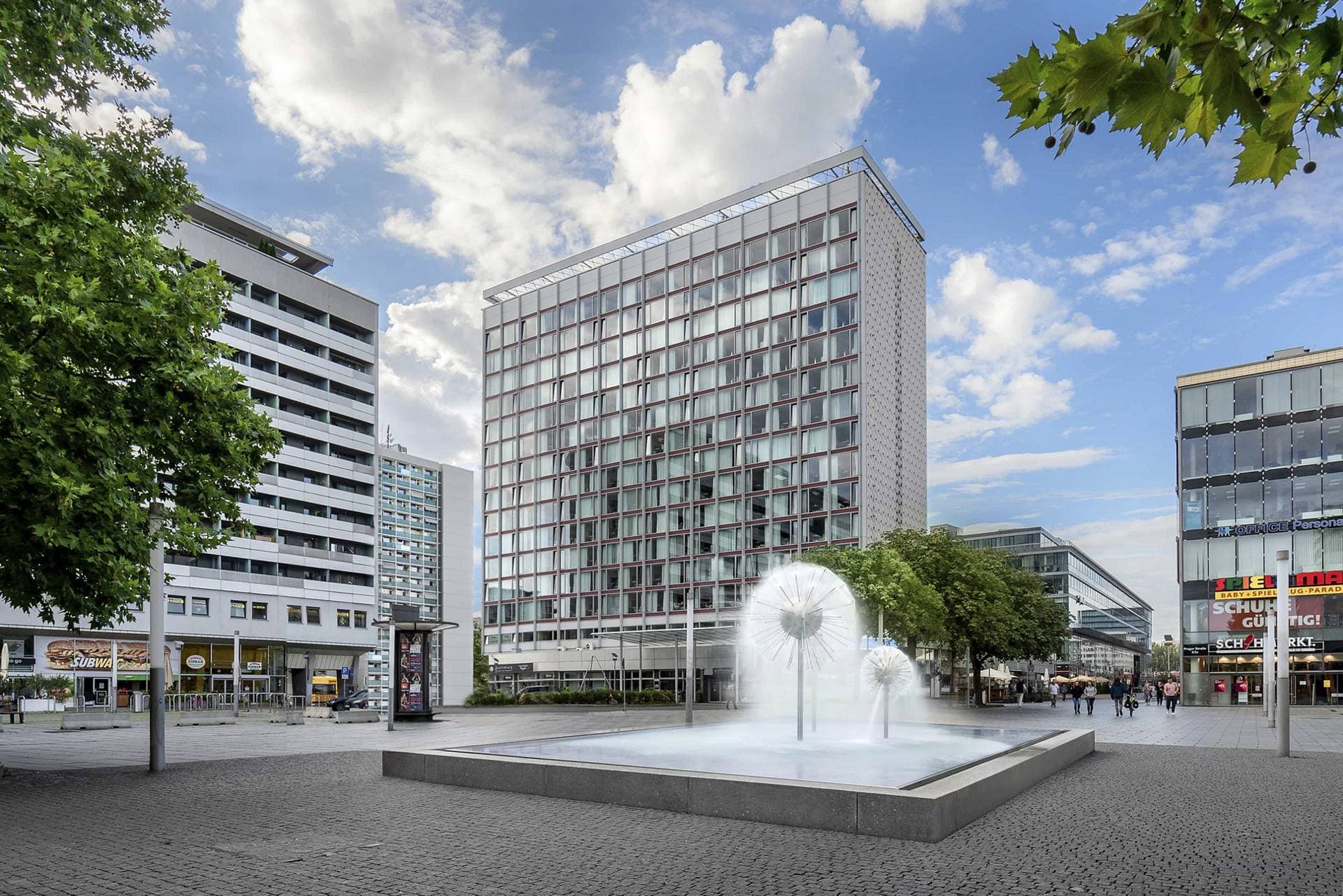 Occidental Dresden Newa 1