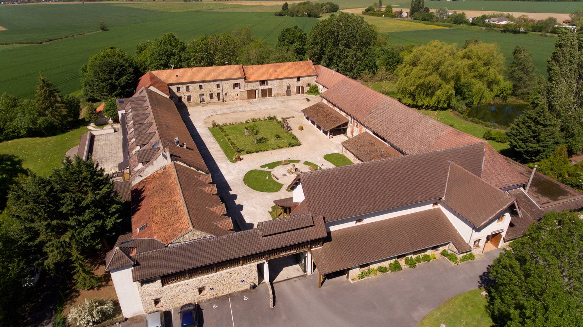 La Ferme de la Petite Loge 1