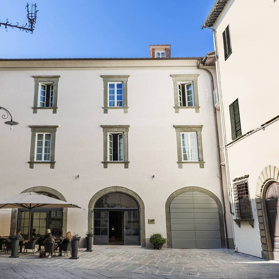 Palazzo Dipinto 1