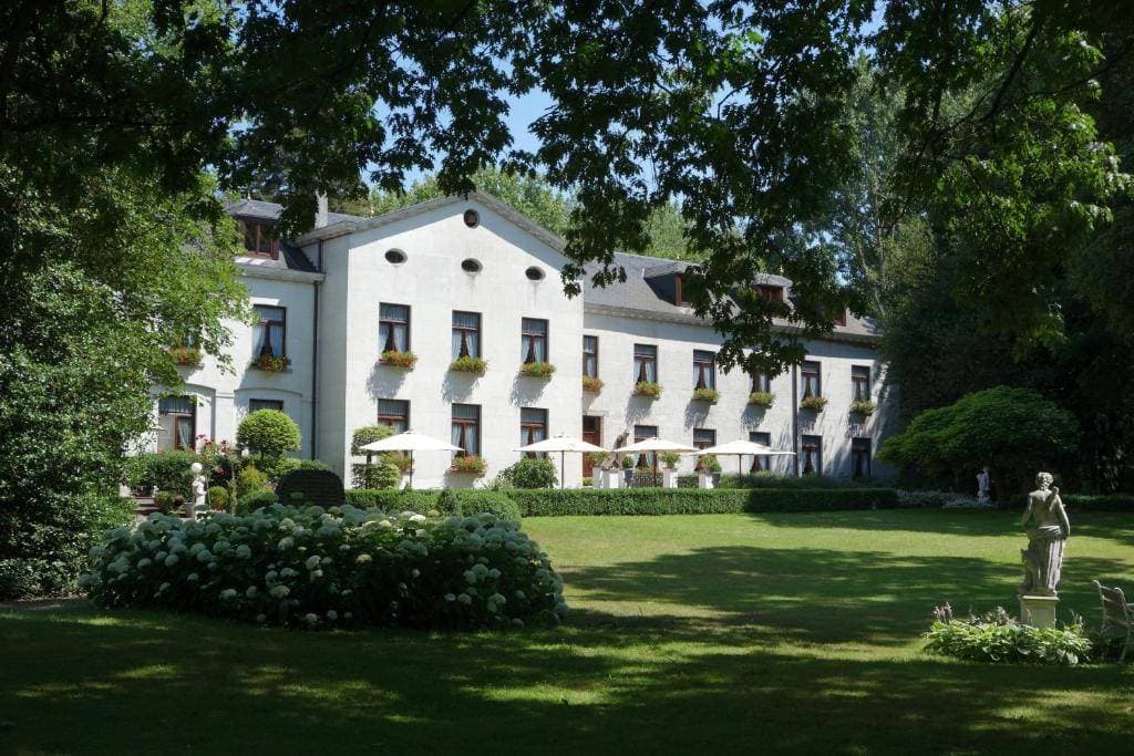 Kasteel van Nieuwland 1