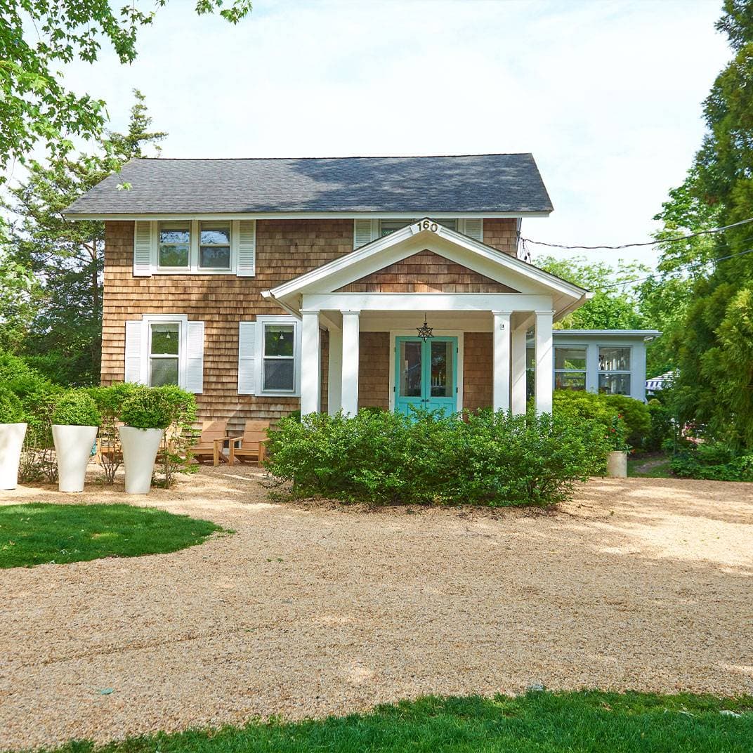 Bellport Inn 1