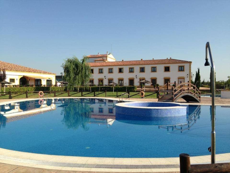 Hotel Cortijo Santa Cruz 1