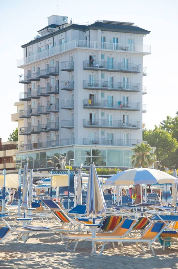 Hotel Fedora 1