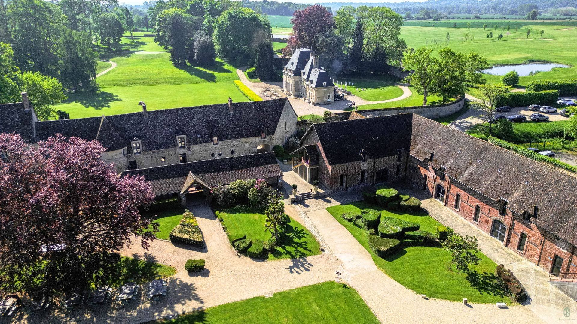 Le Domaine de Rebetz 1
