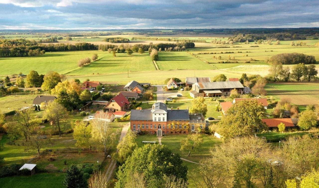 Gut Pohnstorf 1