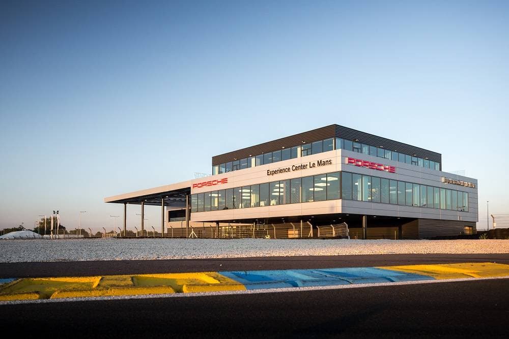 Porsche Experience Center 1