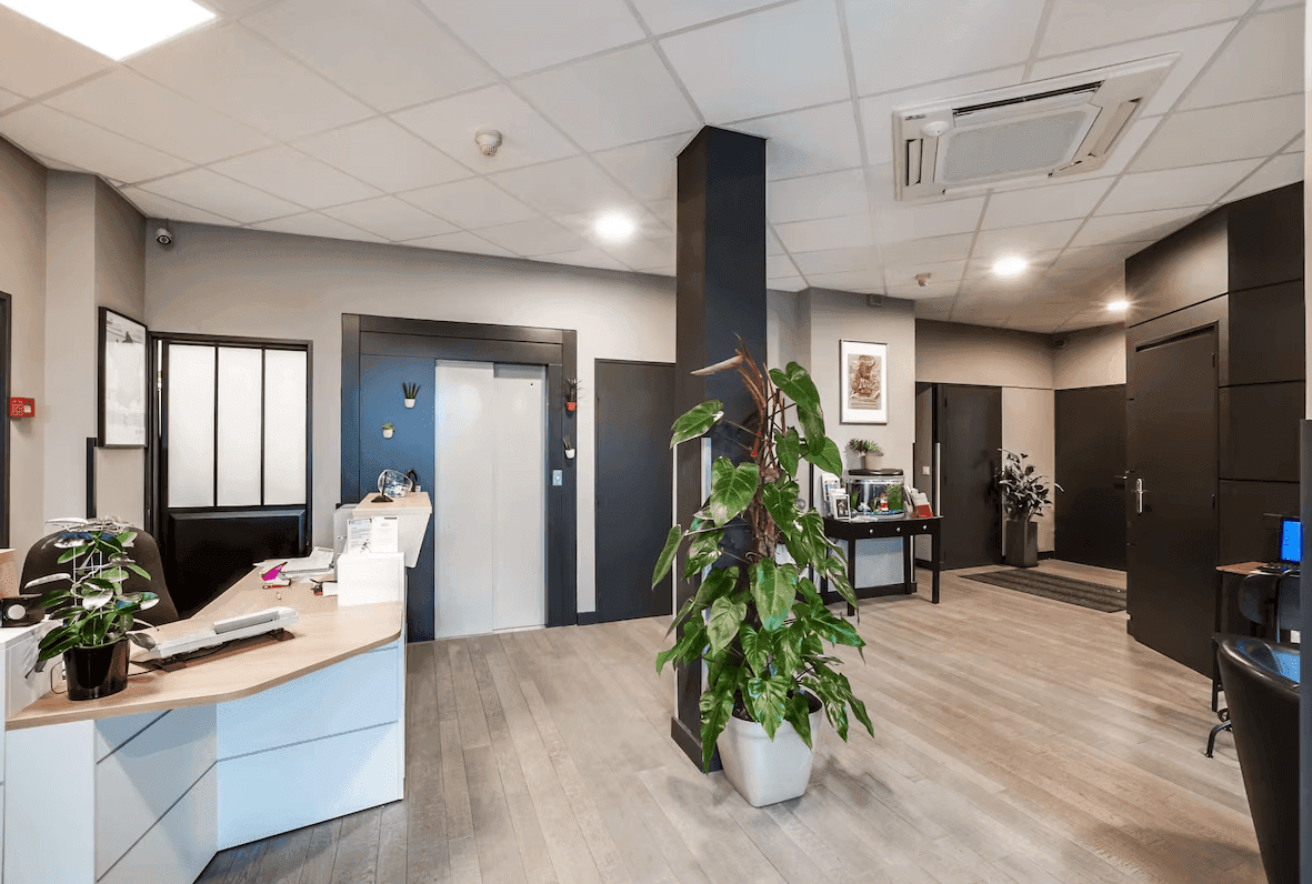 Brit Hotel Saint-Nazaire Centre 1