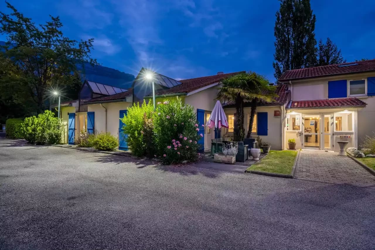 Comfort Hotel Grenoble Meylan 1