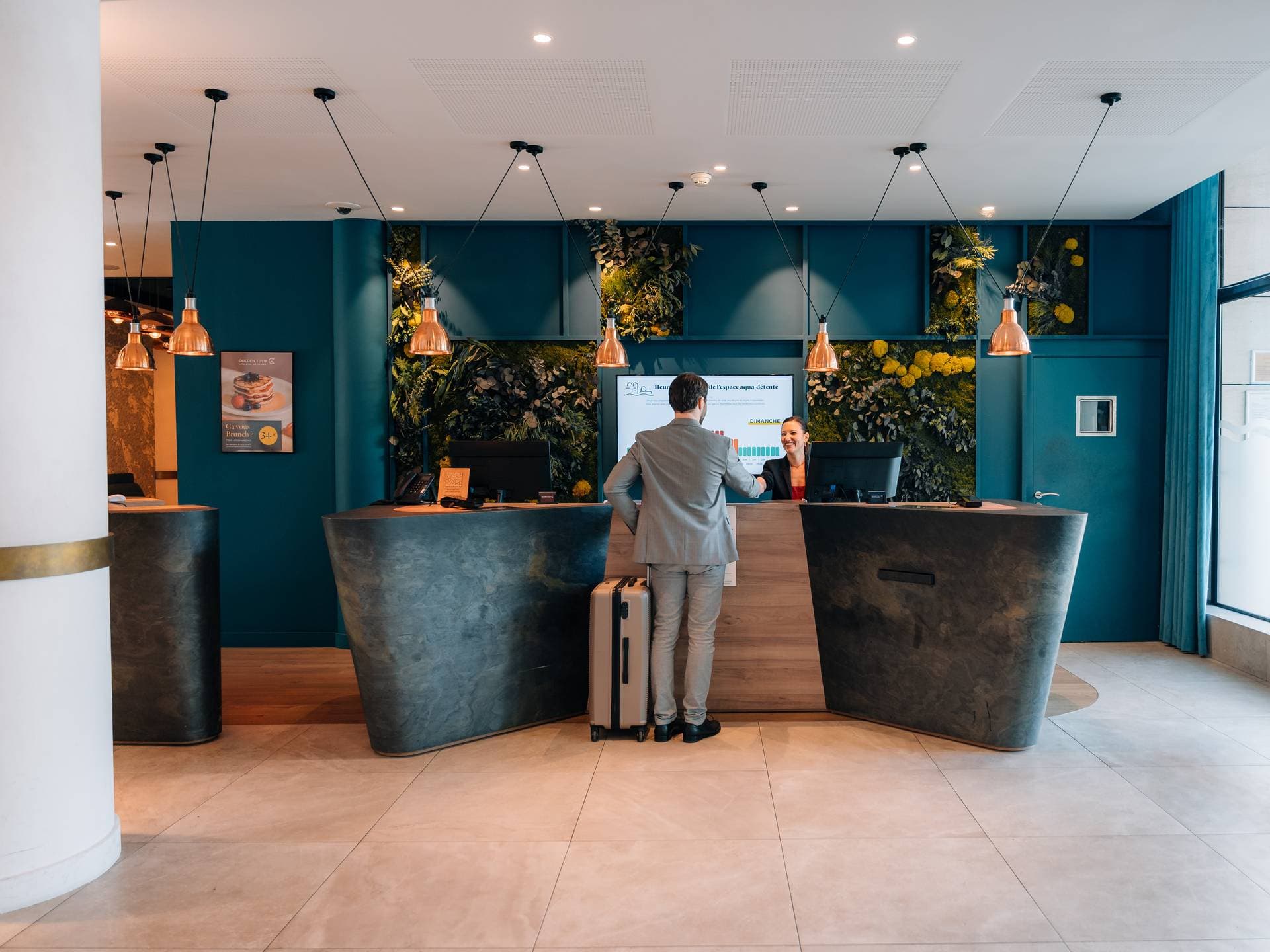 Le Riviera, Hôtel, Restaurant & Spa**** 1