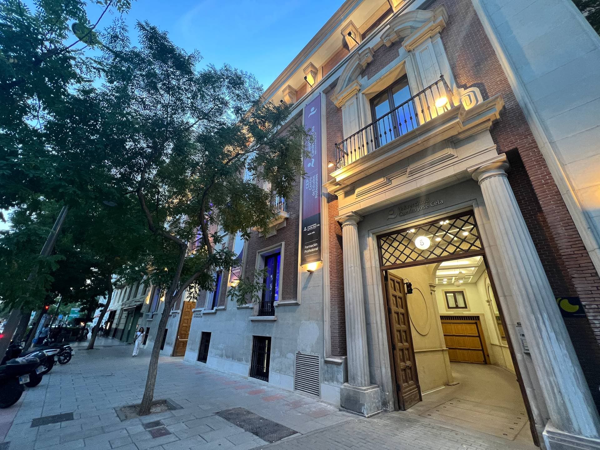 Espacio Almagro 1