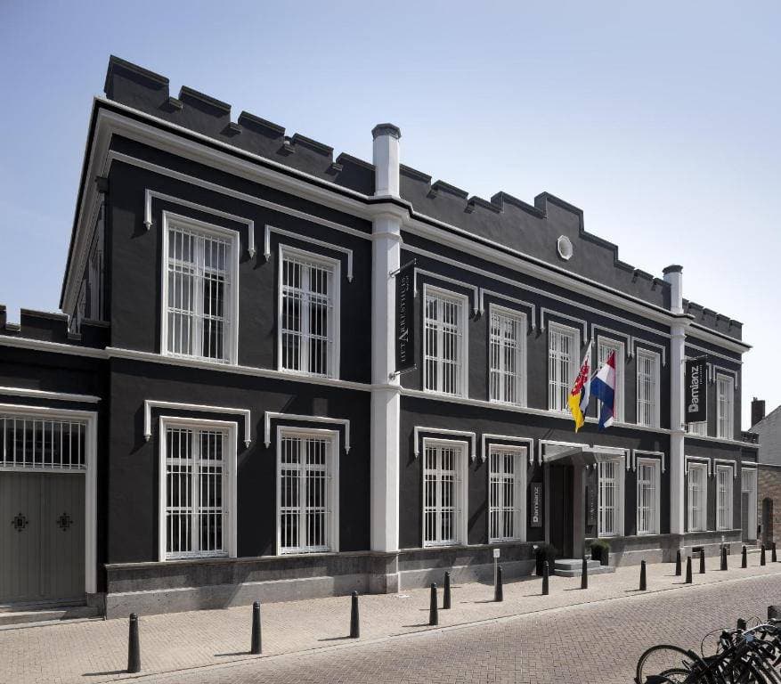 Van der Valk Hotel Het Arresthuis 1