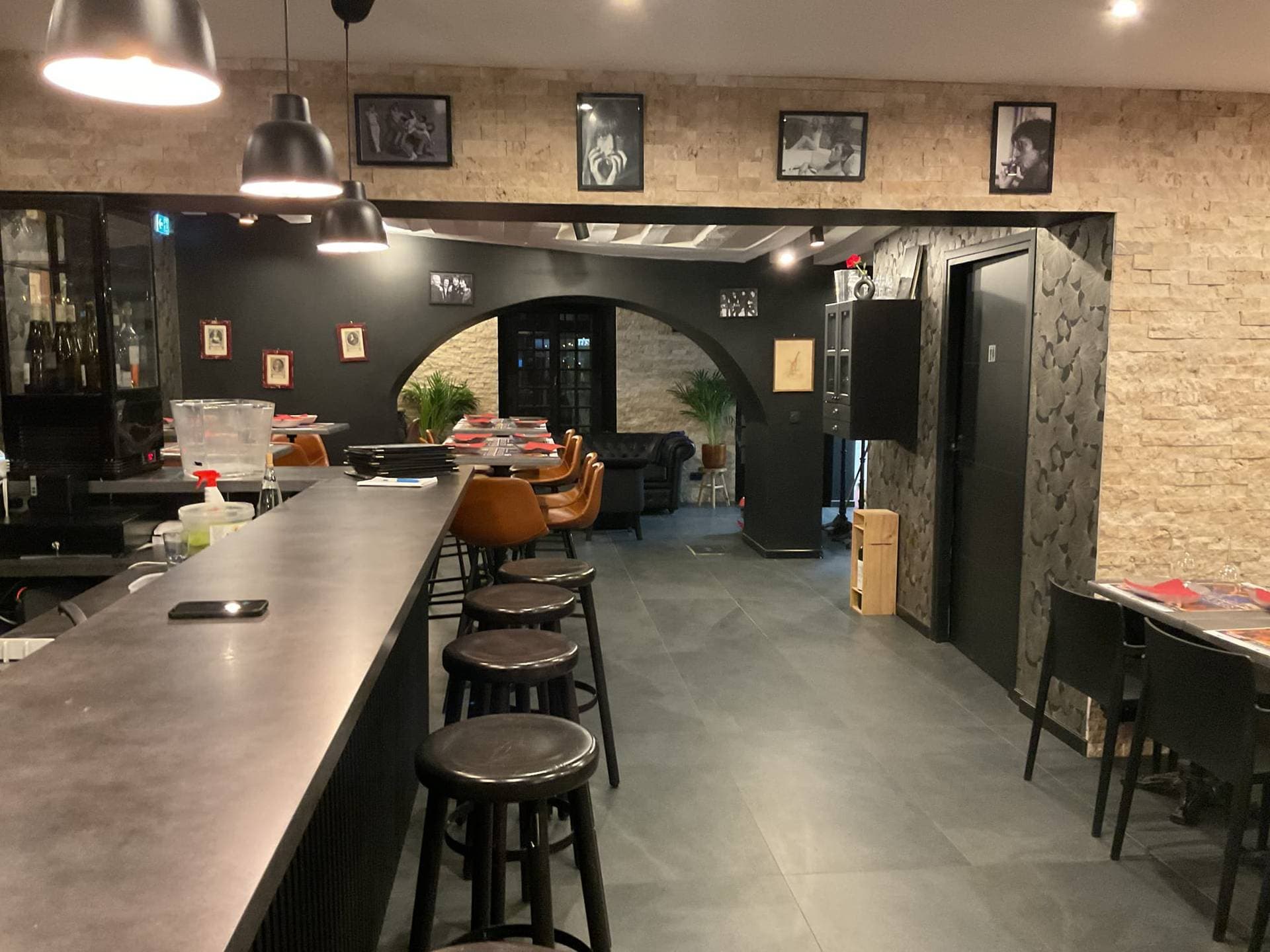 Twenty Bar 1