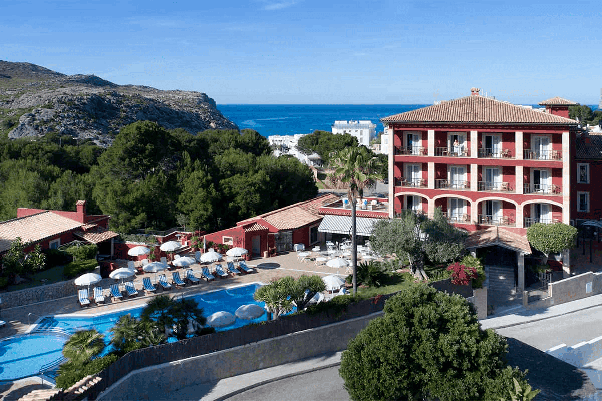 Hotel Cala Sant Vicenç 1