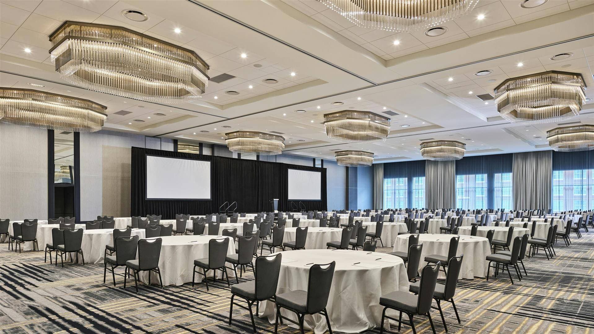 Loews Kansas City Hotel 1