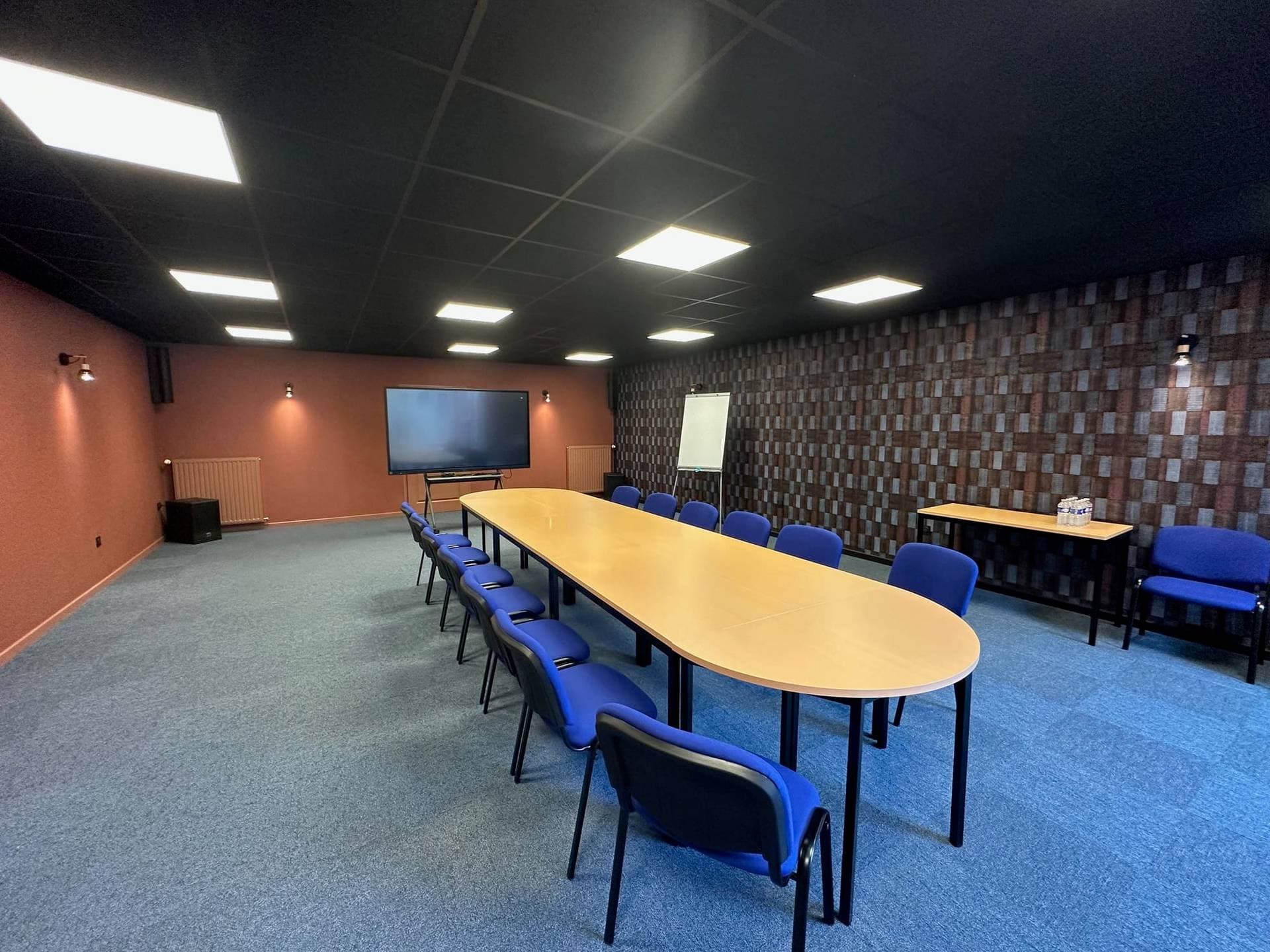 Salle de réunion du Le Grand Cerf 1