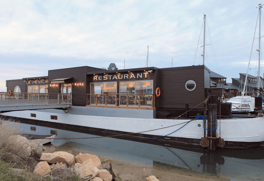 La Peniche Restaurant 1