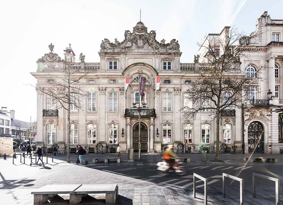 Paleis Op De Meir 1