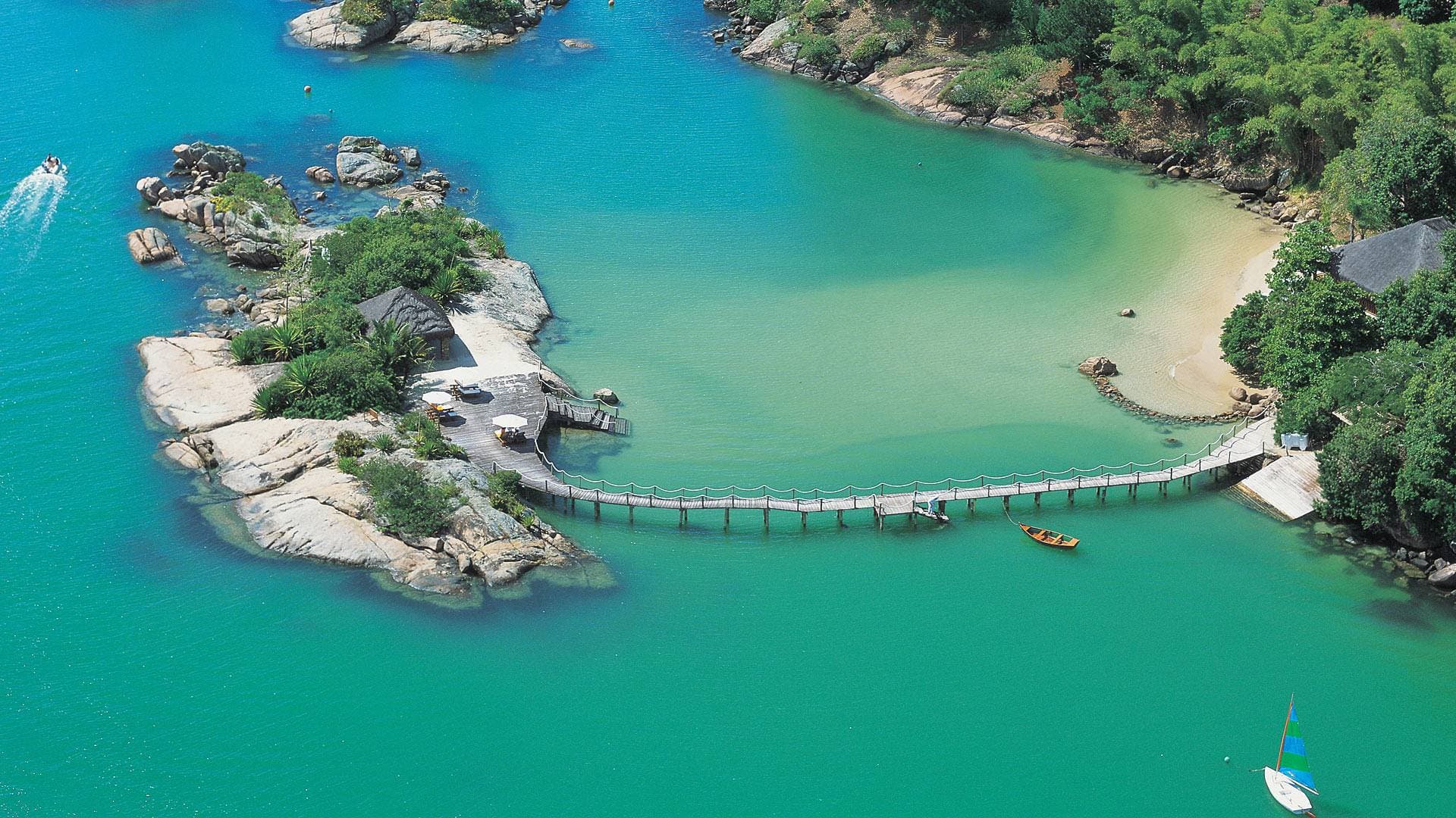 Ponta dos Ganchos Resort 1