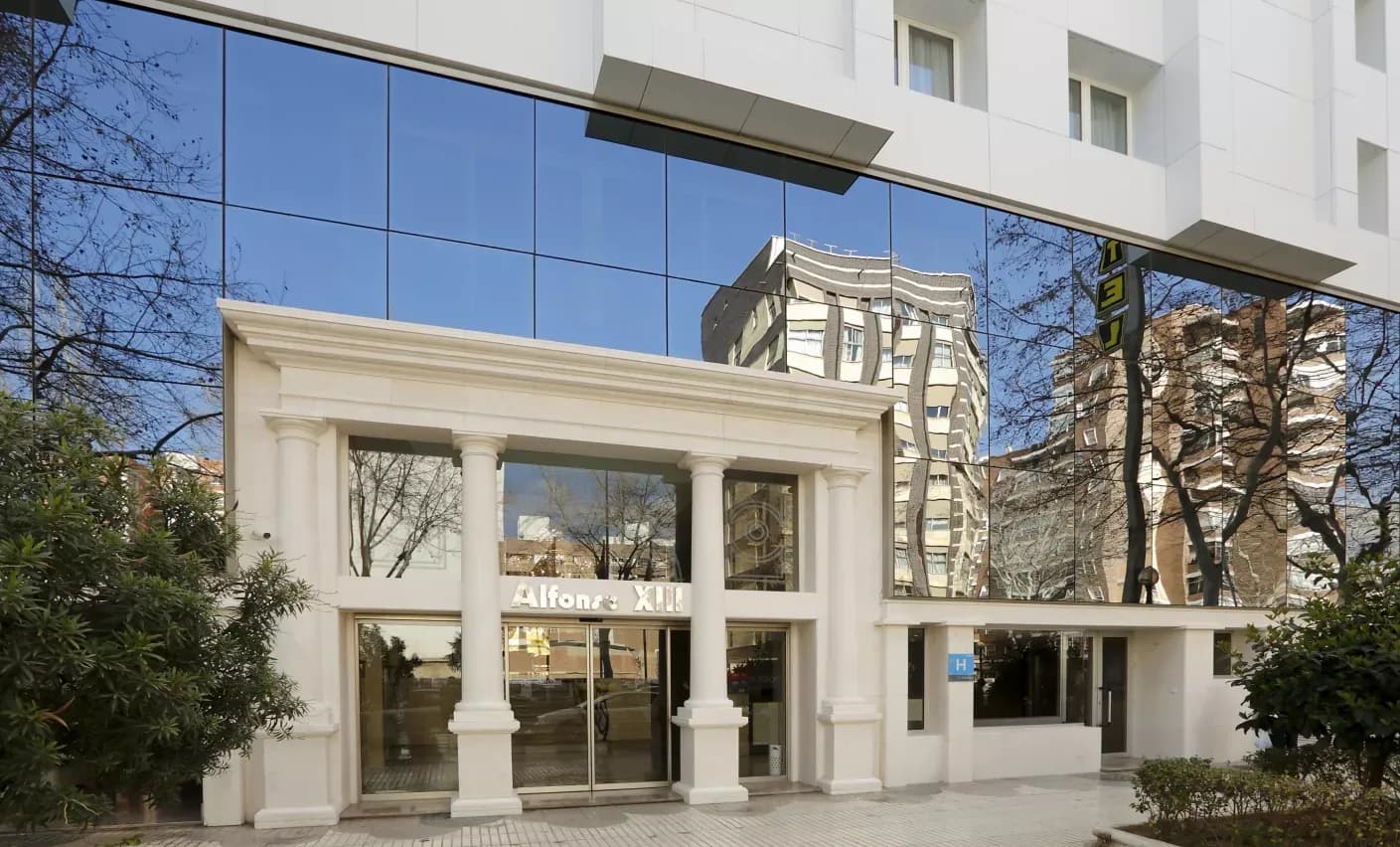 Sercotel Alfonso XIII Hotel 1