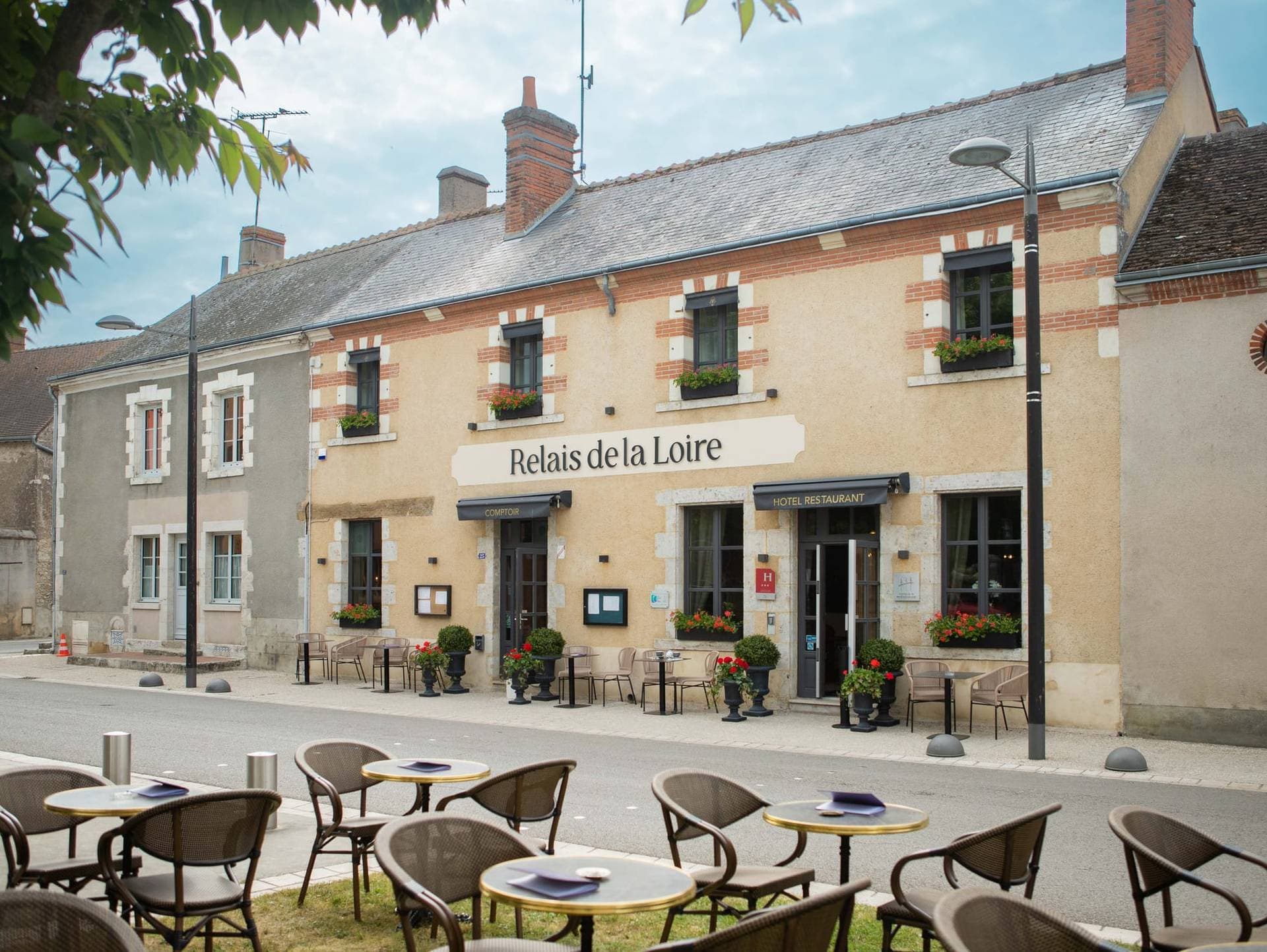 Relais de la Loire 1
